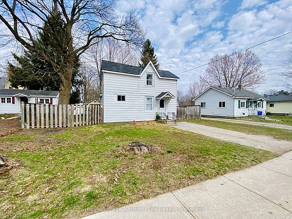 4th image of 630 1st St S