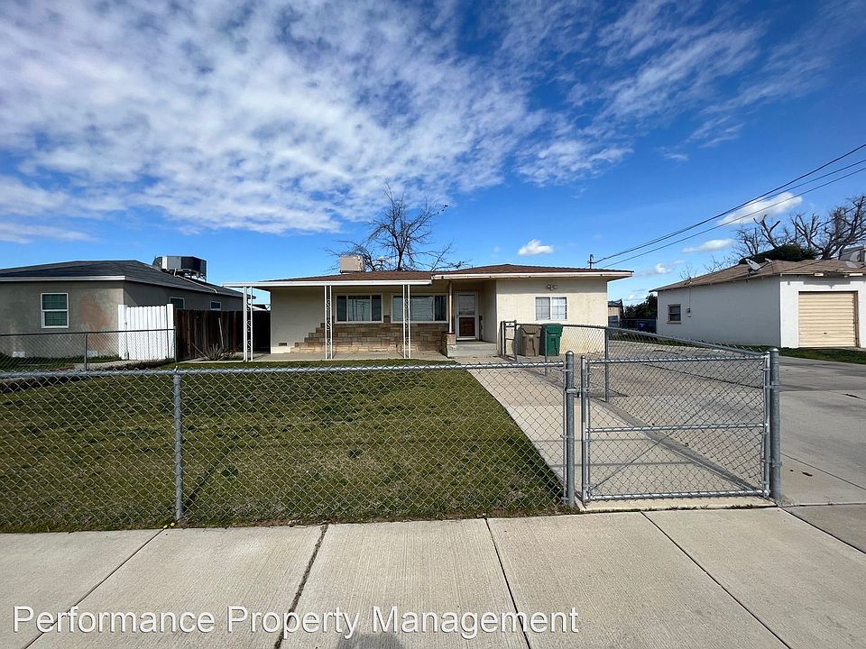 1st image of 1024 Castaic Ave