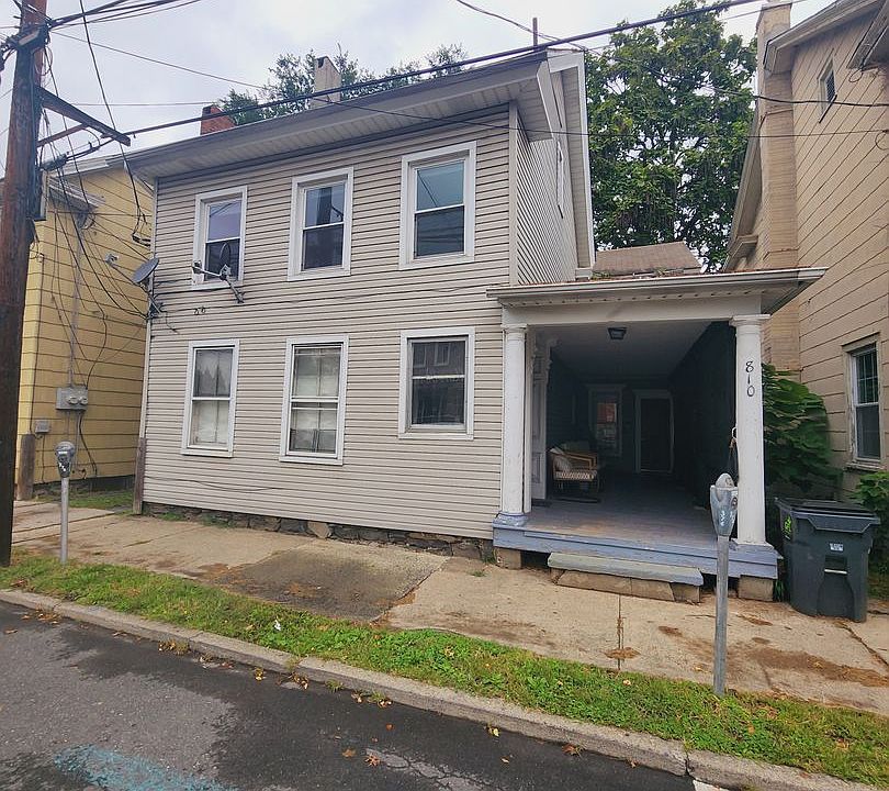 1st image of 810 Monroe St #201