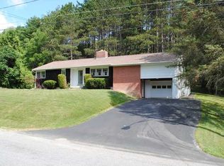 7405 Park Dr, Houghton, NY 14744