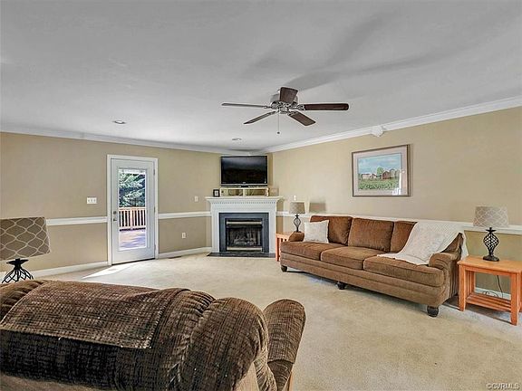 3rd image of 3381 Upper Tillman Way