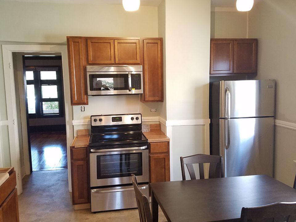 1st image of 2725 Aldrich Ave S