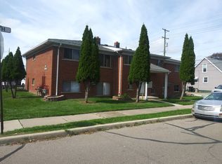 806 Ford Ave APT 4, Wyandotte, MI 48192