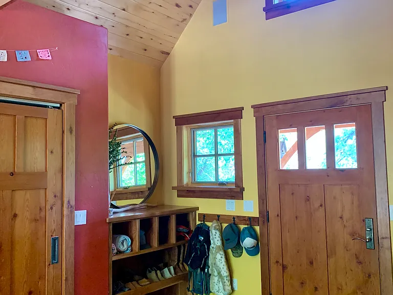 Entry way