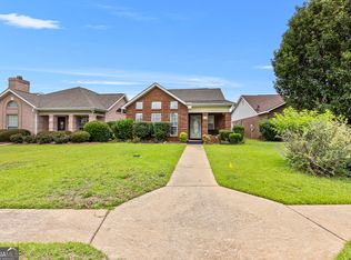134 Williamstown Dr, Warner Robins, GA 31093