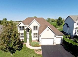 9060 Glenborough Dr, Elko New Market, MN 55020