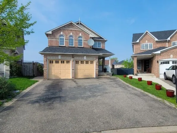 24 Hayloft Ct, Brampton, ON L6X 4R7