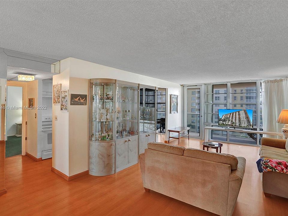 1st image of 230 N 174th St #708