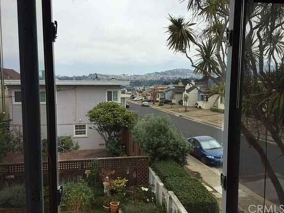 3rd image of 298 Glenwood Ave