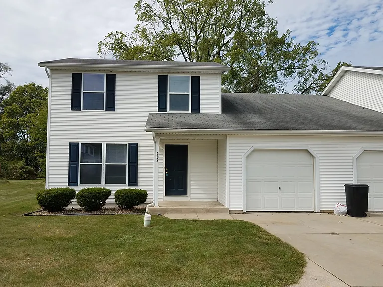 529 S Silverwood Ln #A — Photo 1