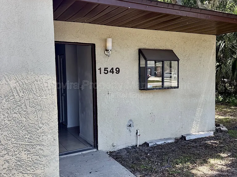 1549 Tangelo Cir — Photo 1