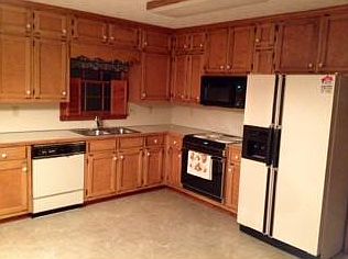 2nd image of 1905 Shrader Ct