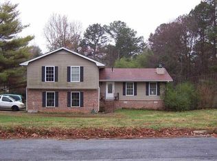 341 Oroarke Dr, Stone Mountain, GA 30088