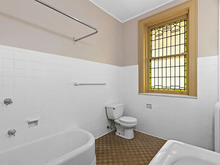 710 Boulevard E #1 — Photo 11