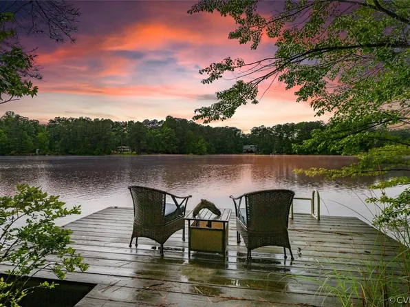 419 Loyalist Dr, Ruther Glen, VA 22546