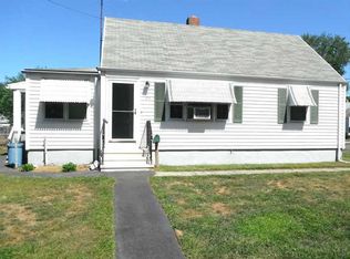 25 Gilbert Ave, Hamden, CT 06514