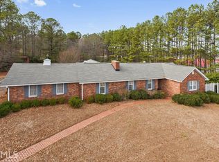 Winter Dr, Grantville, GA 30220