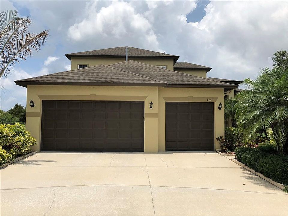 1st image of 7301 Carrington Oaks Ln
