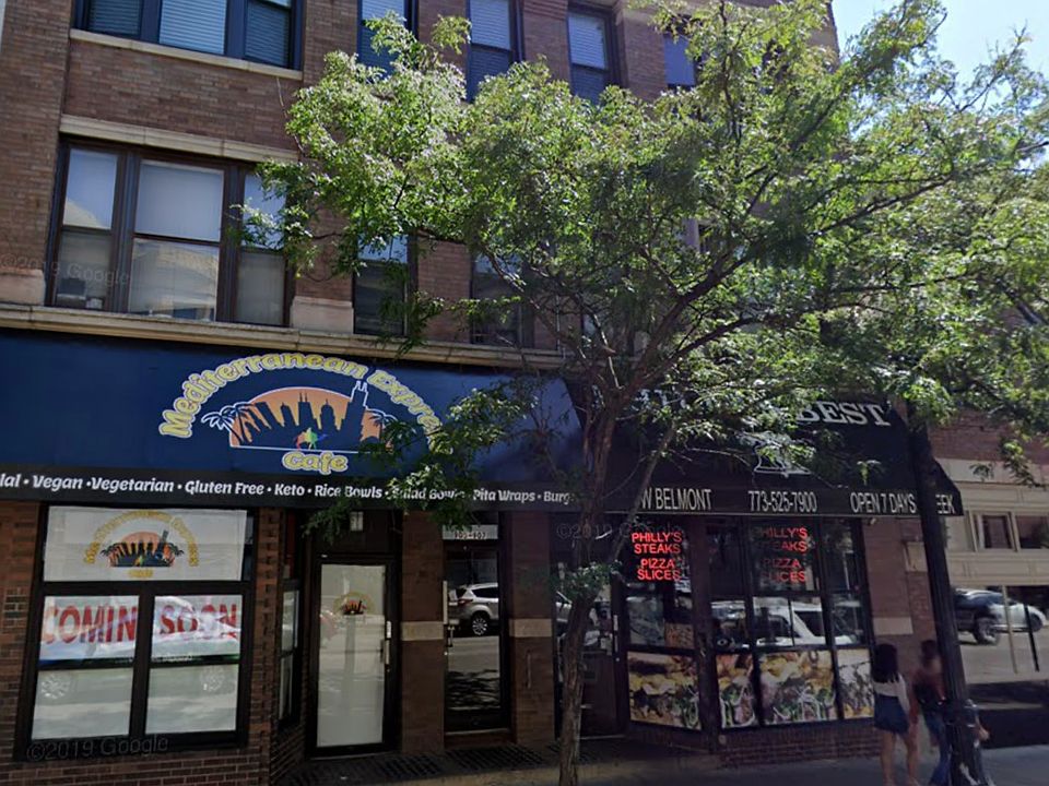 1st image of 905 W Belmont Ave #7