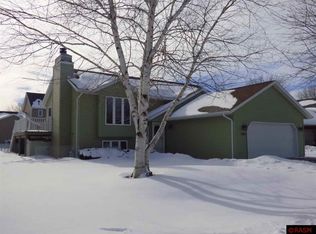 1729 Orchid Dr N, North Mankato, MN 56003