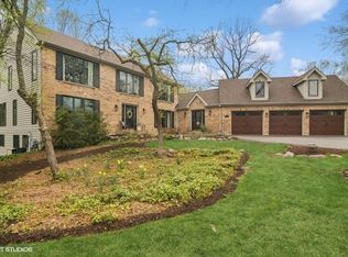 575 Christopher Dr, North Barrington, IL