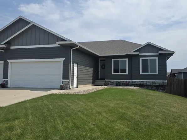3924 S Faith Ave, Sioux Falls, SD 57110