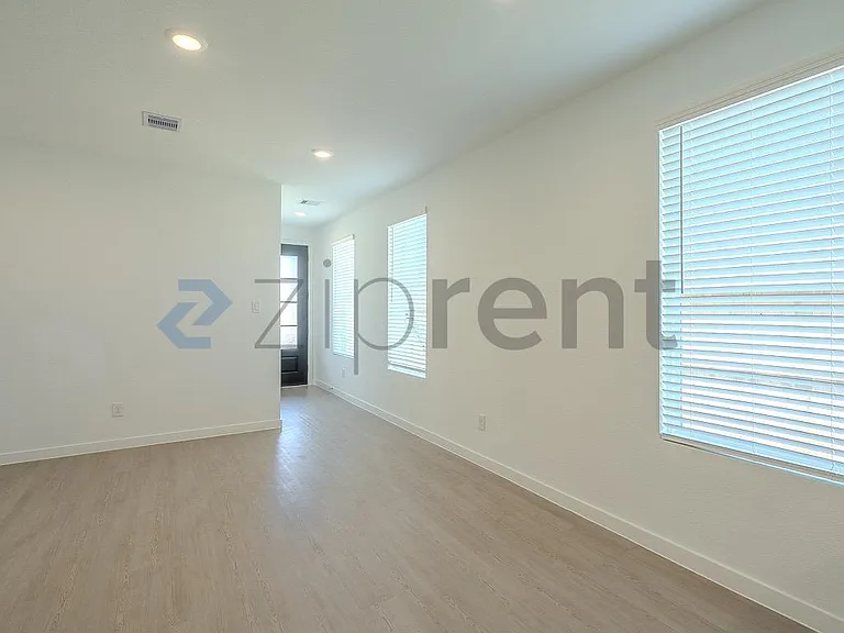 21514 Barnridge Ct — Photo 8