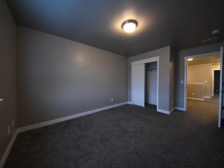 1391 W Bridal Veil Dr — Photo 18