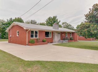 409 N Elm St, Mt Pleasant, TN 38474