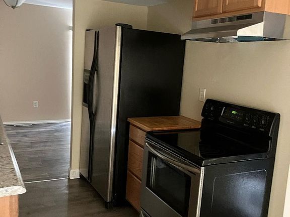 5th image of 25004 Chambley Dr
