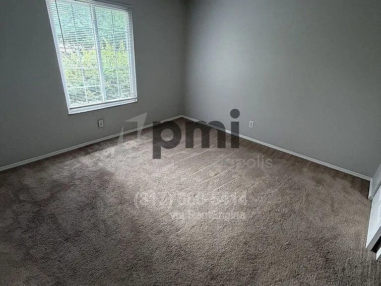 6460 Park Central Way — Photo 47