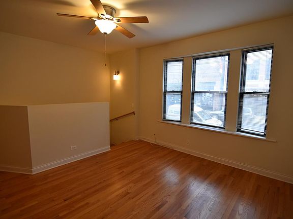 2nd image of 3119 N Sheffield Ave #1