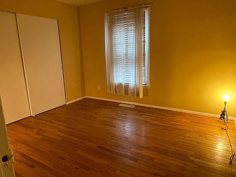 2204 Bentley Manor Dr — Photo 11