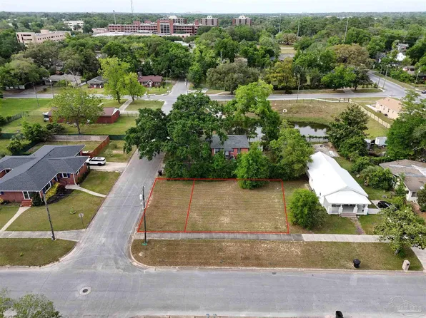 900 & 914 W Lloyd St, Pensacola, FL 32501