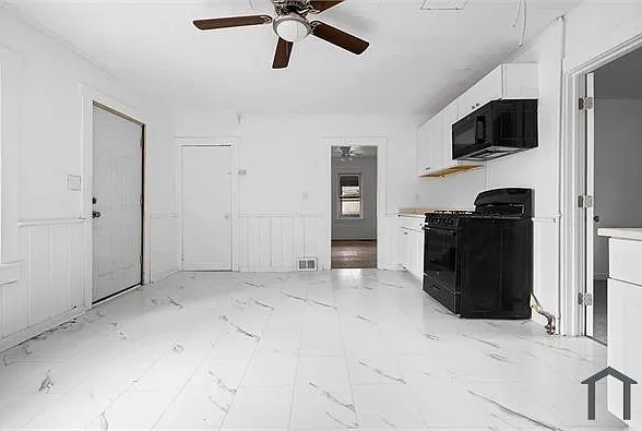 9 Martel St #2 — Photo 4
