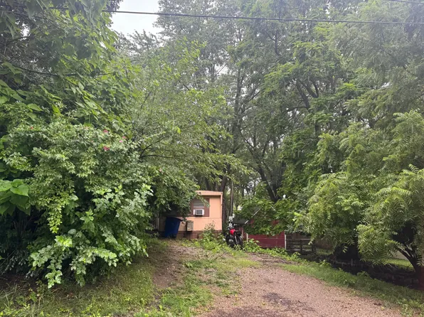 5 Delta St, Delaware, OH 43015