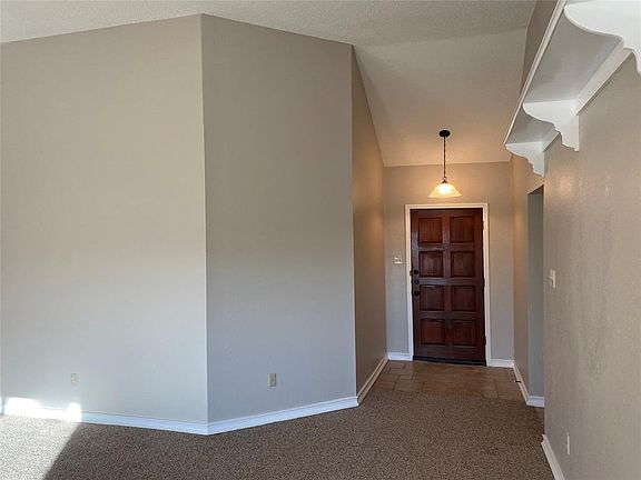 3rd image of 3705 Dorchester Dr