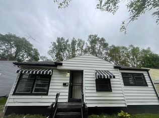 1710 Roselawn Dr, Flint, MI 48504