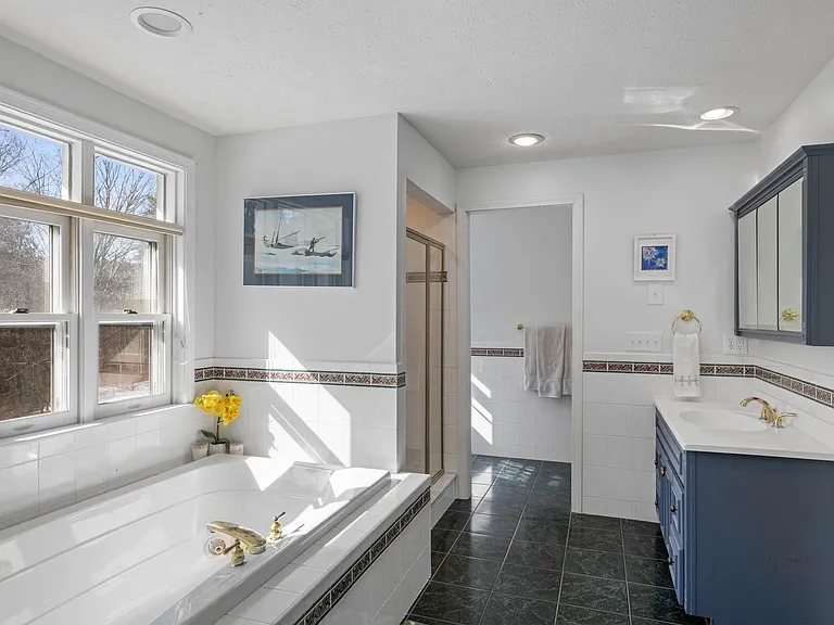 65 Kendall Hill Rd — Photo 23