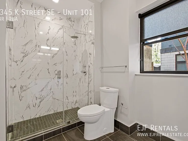 1345 K St SE #101 — Photo 20