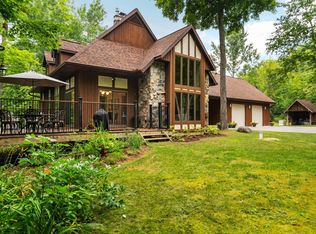 7135 E Birch Point Rd, Traverse City, MI 49684