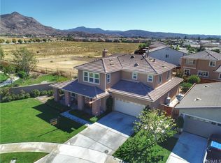 277 Bluegrass Ct, Hemet, CA 92543