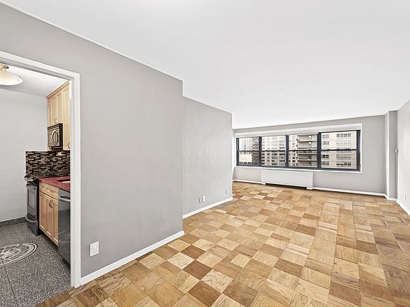 3rd image of 180 W End Ave APT 20E