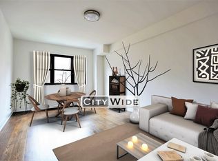 219 E 69th St APT 7E, New York, NY 10021