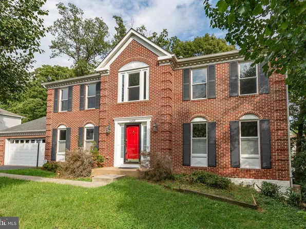 11209 Springfield Dr, Fredericksburg, VA 22408