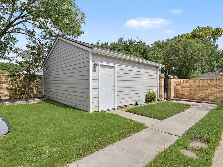 69 Wind Whisper Ct — Photo 22