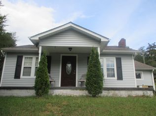 302 New Englewood Rd, Athens, TN 37303