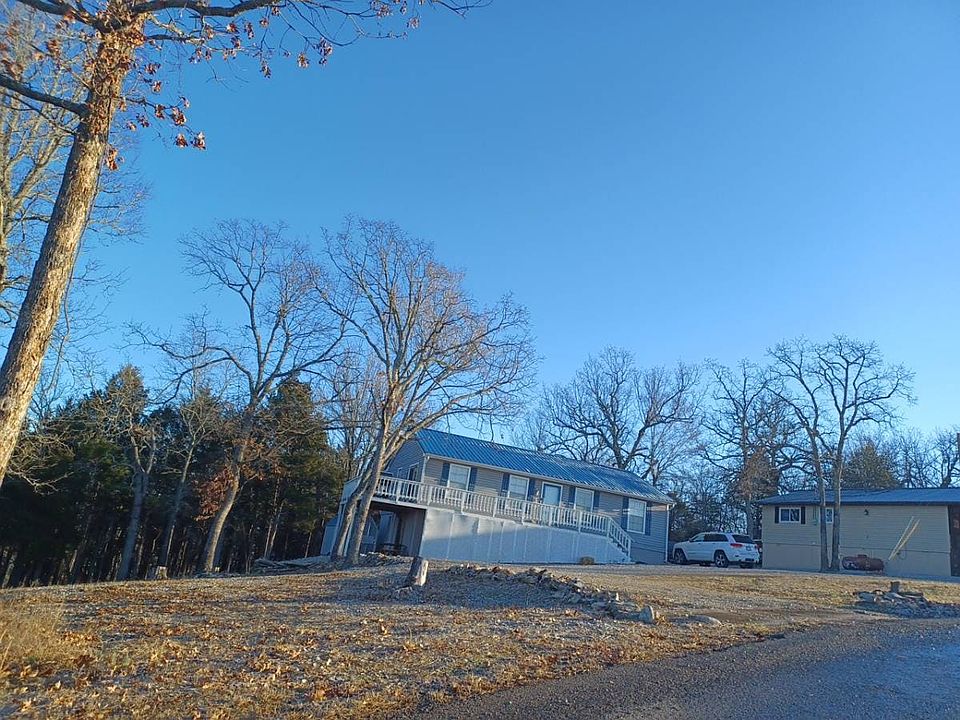 2nd image of 993 Wilderness Point Rd