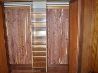 292 NW Walnut Ave, Dundee, OR 97115