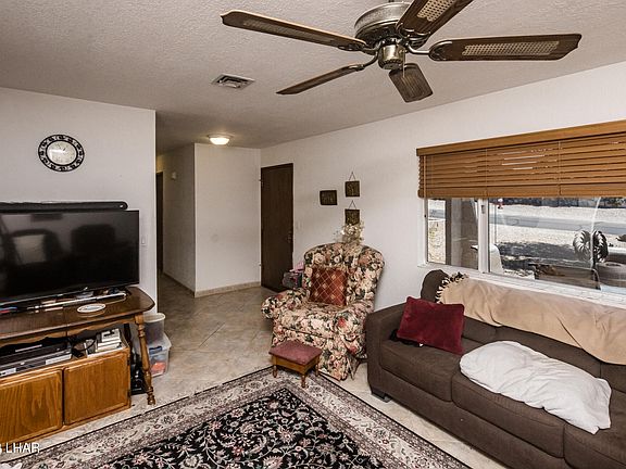 4th image of 3881 Blackfoot Dr